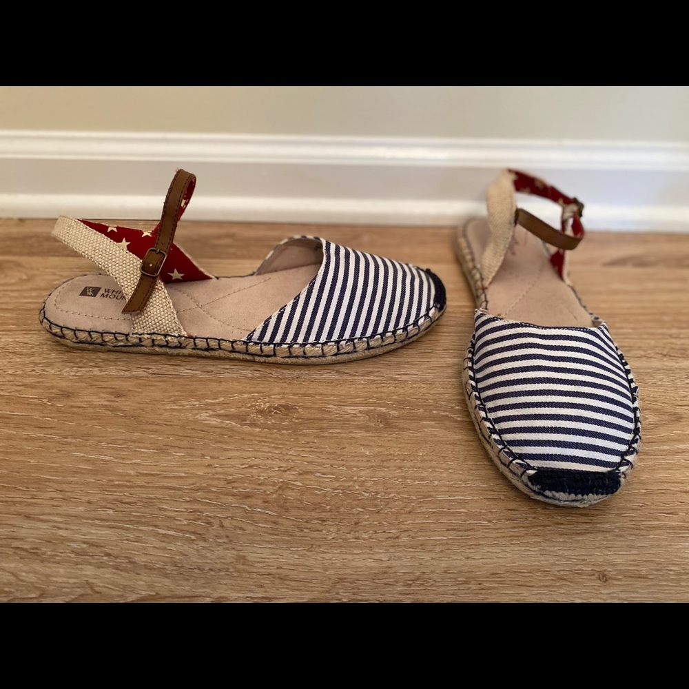 NEW White Mountain Espadrilles White/Navy Sz 9.5